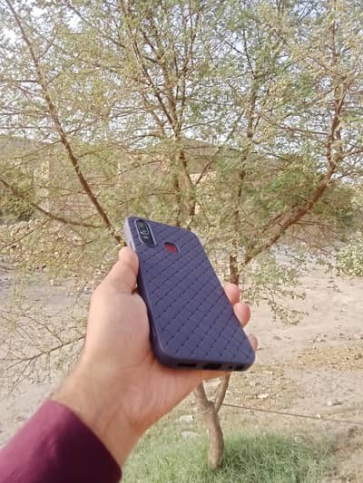 vivo Y11