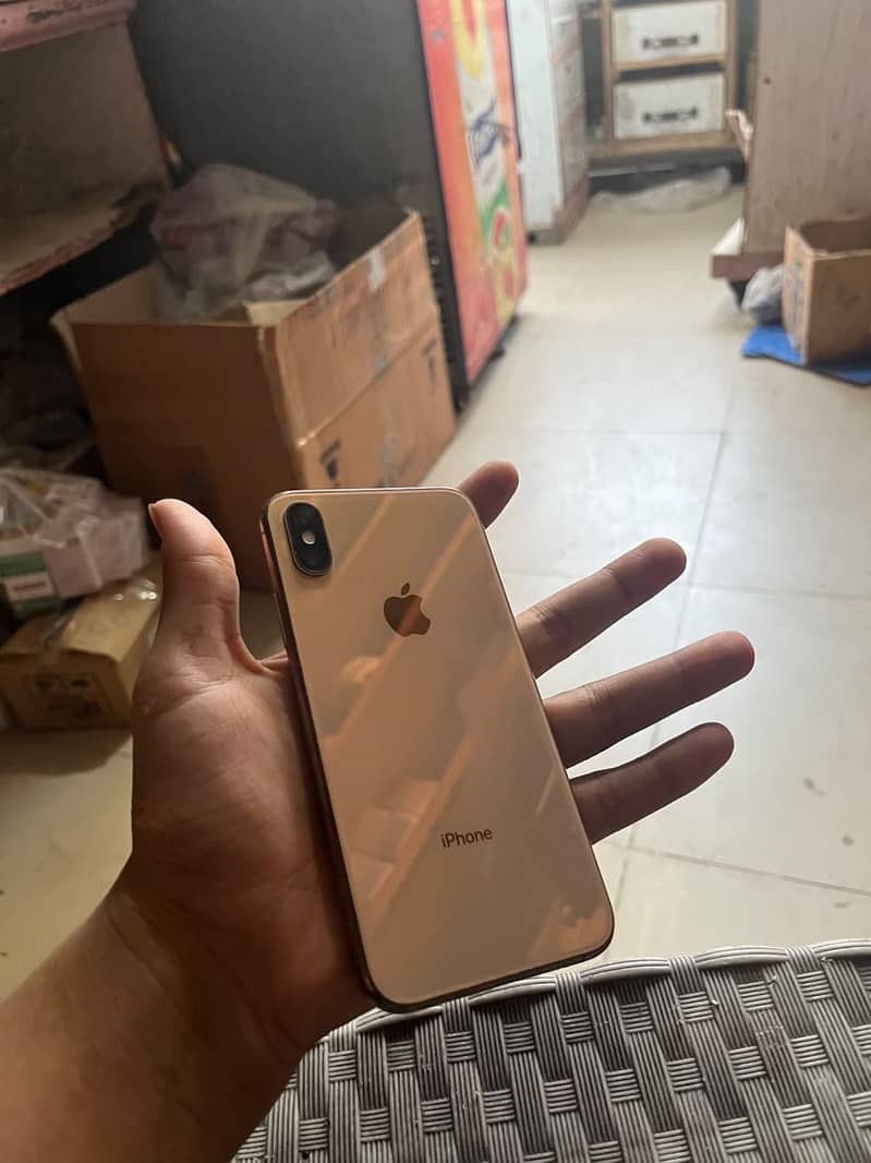 iPhone xs 0