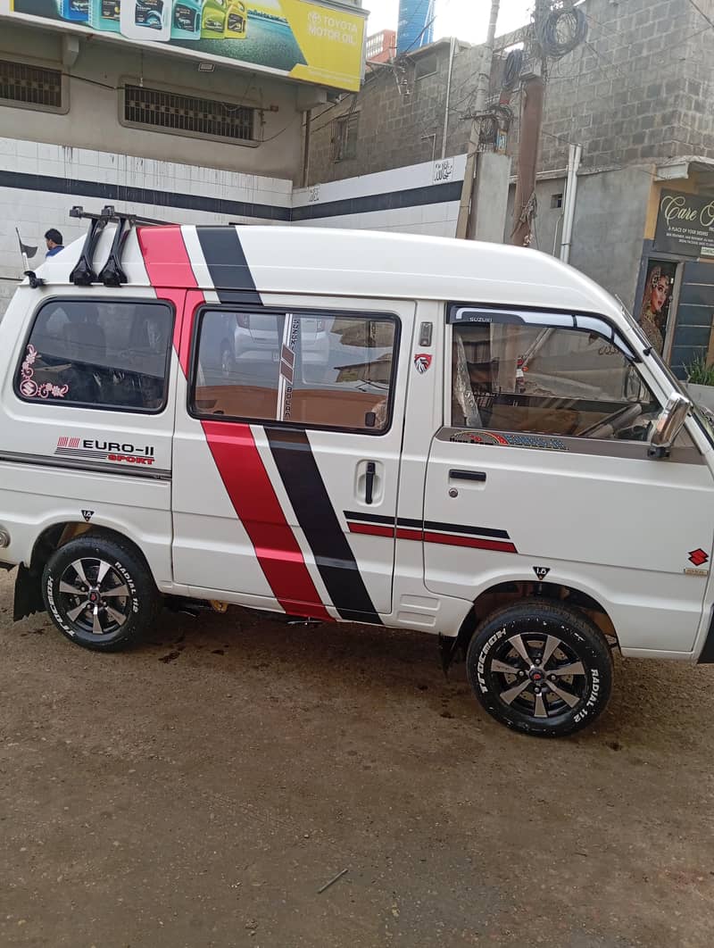 Suzuki 12