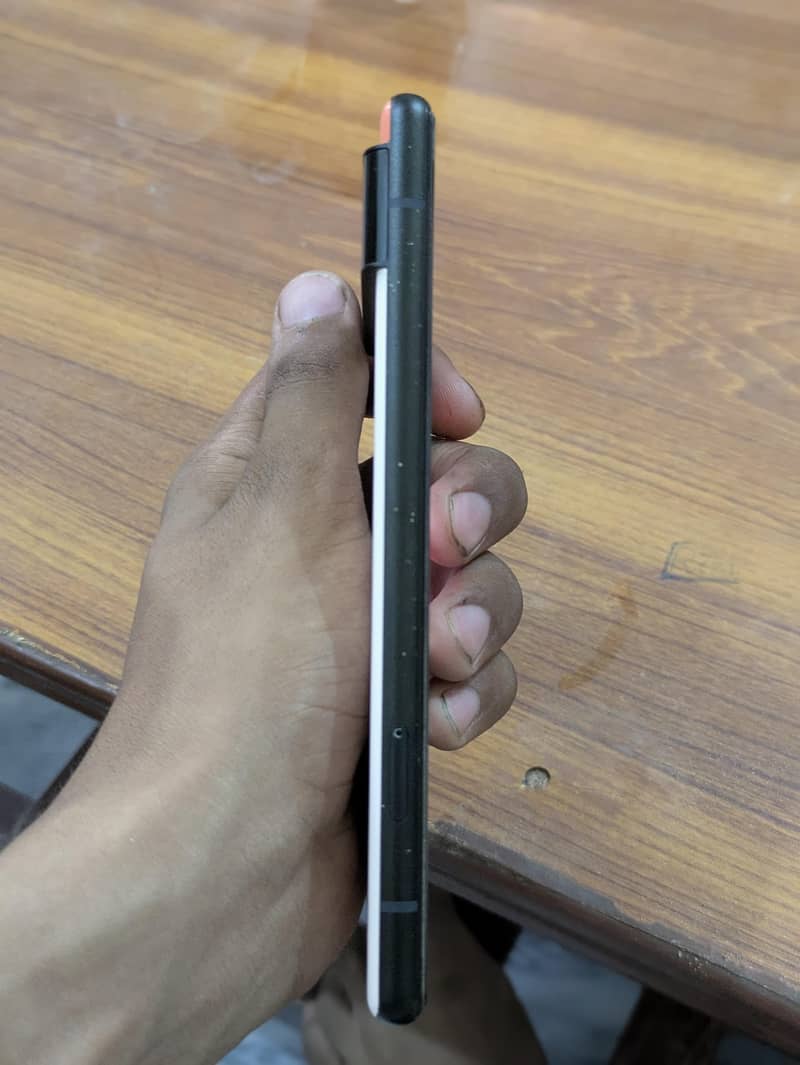 Google Pixel 6 3