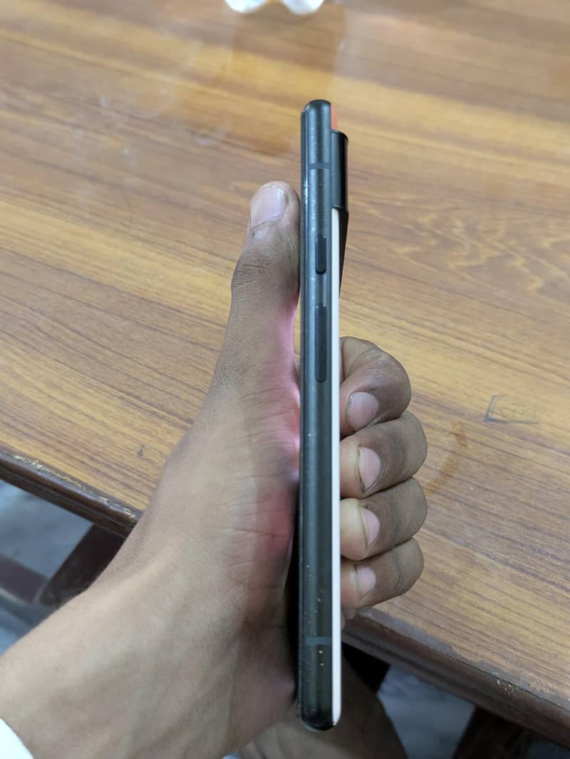 Google Pixel 6 5