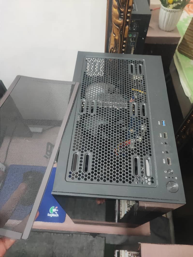 Gaming PC     (read specifications below) 7