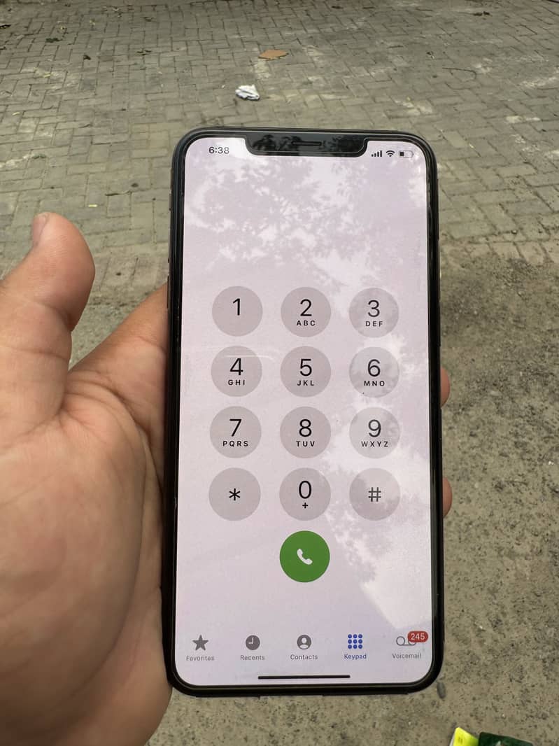 iPhone XS Max 1