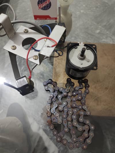 Iron Cage, incubator motor 8ncubatir Controller