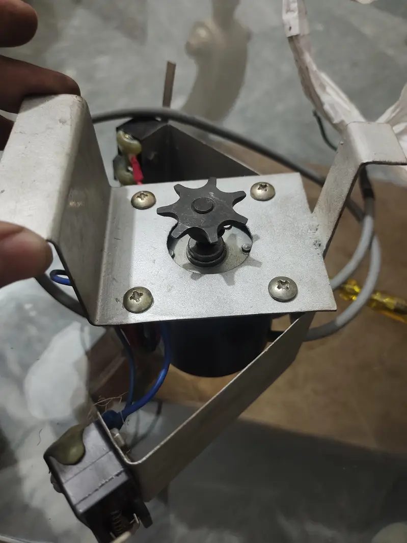 Iron Cage, incubator motor 8ncubatir Controller — photo 6