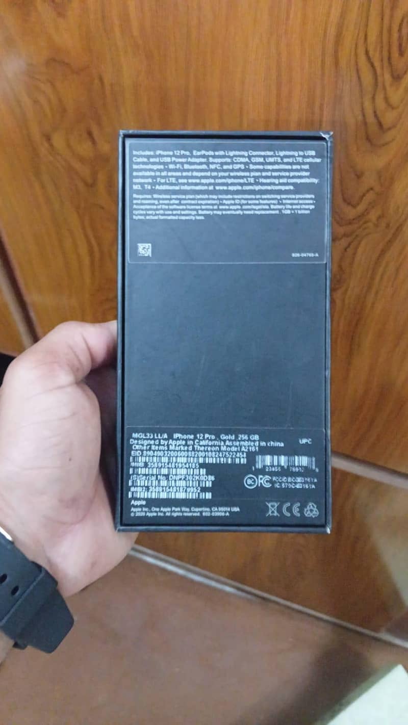 12 pro 4