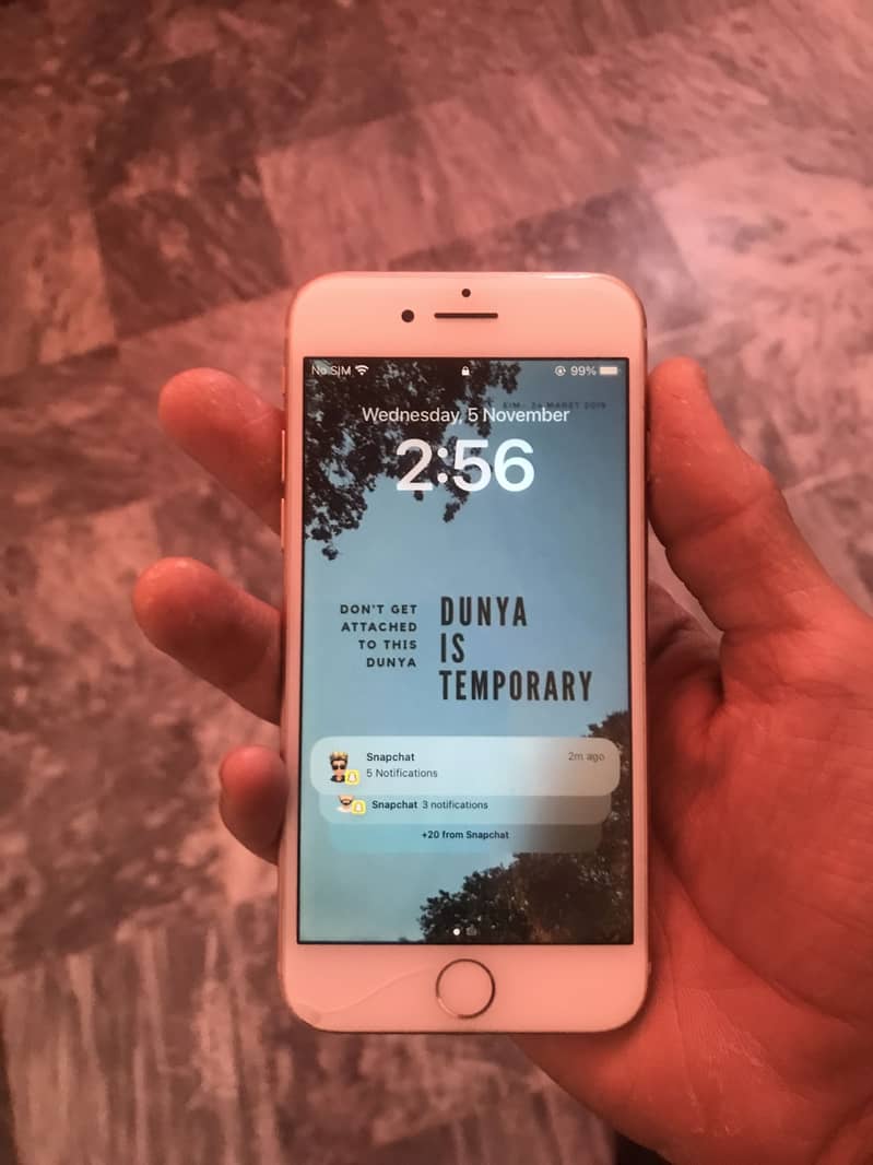 Apple iPhone 8 2