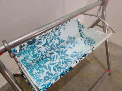 Stainless Steel Baby Jhulangi With Mosquito Net