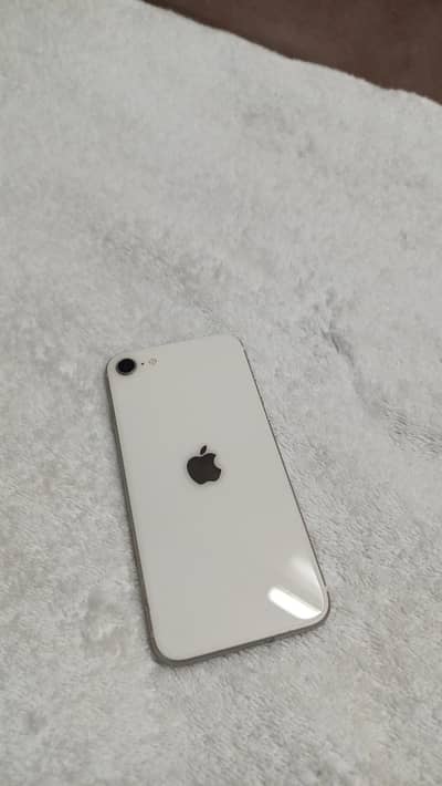 I phone SE3 mdm Non PTA with fast charger