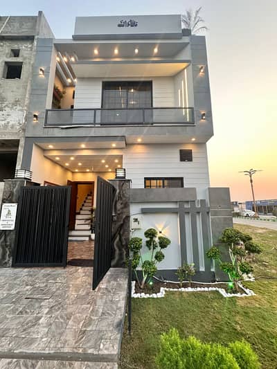 Beautiful 3 Marla House Available For Rent