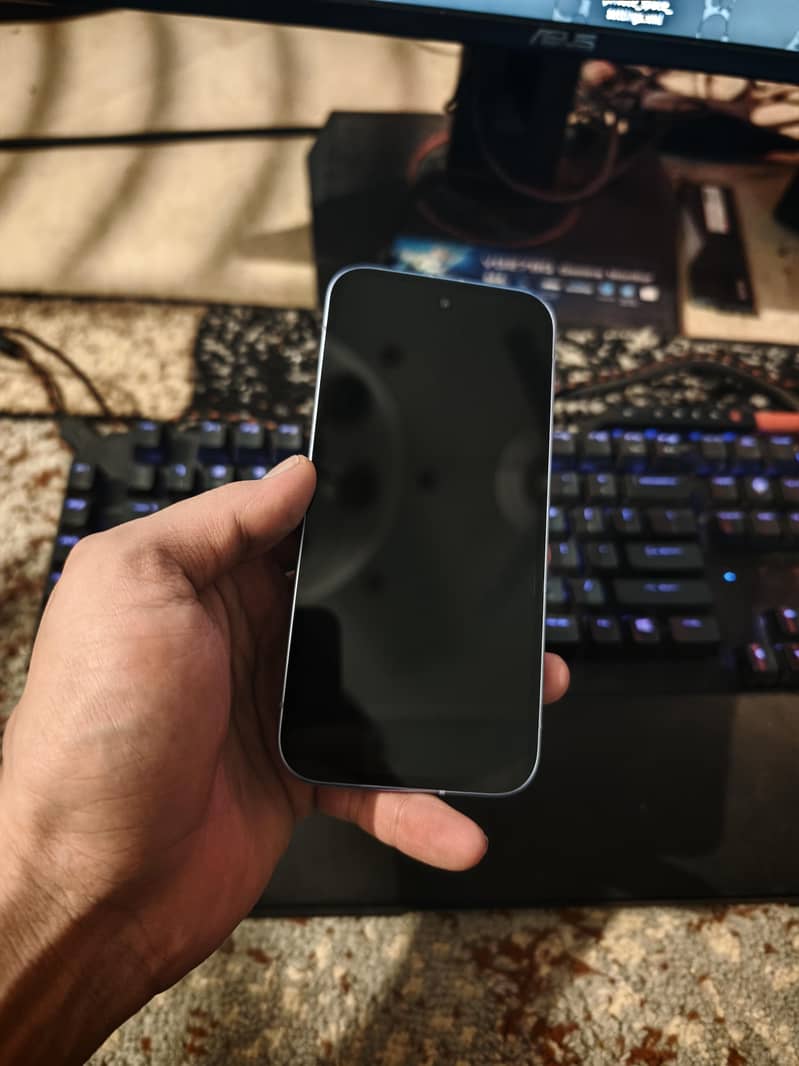 Google Pixel 9a 4