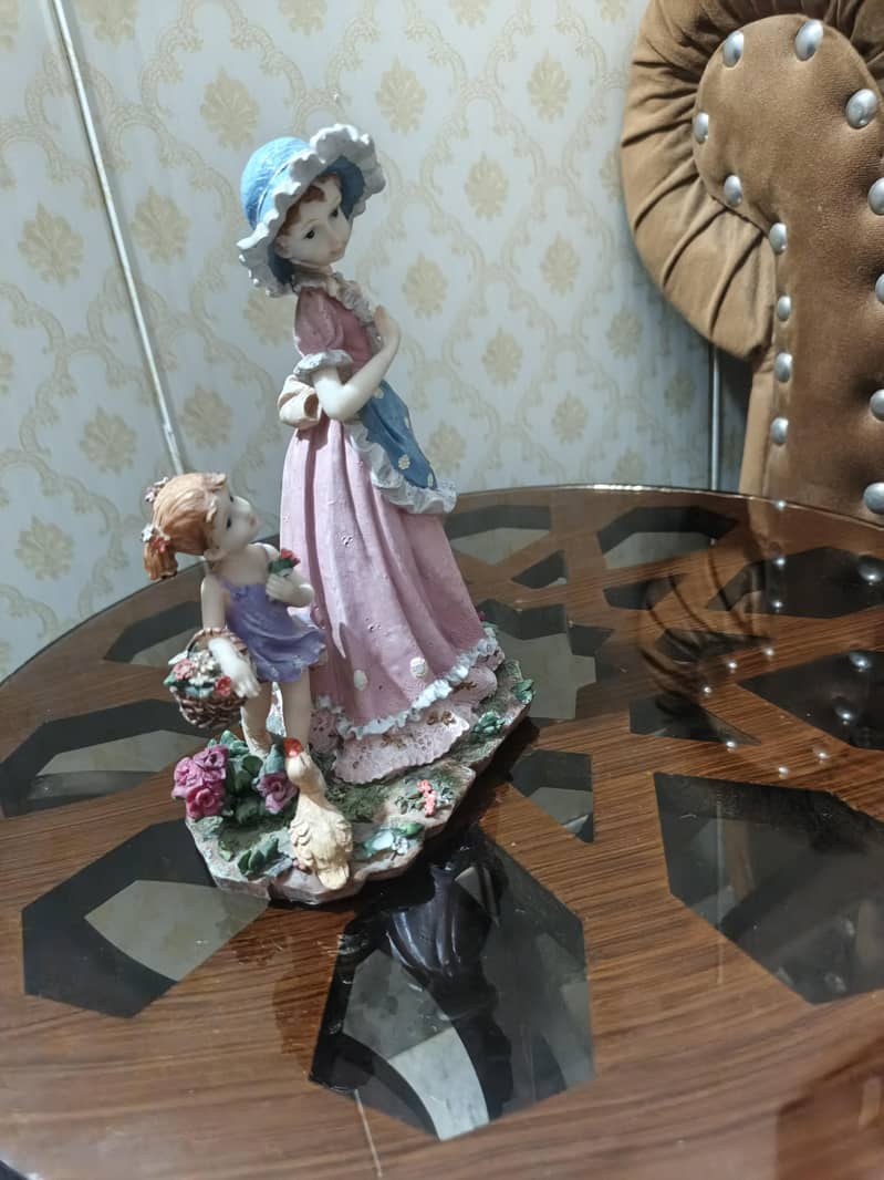 showpiece 4