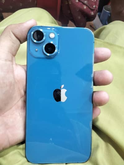 Apple iPhone 13