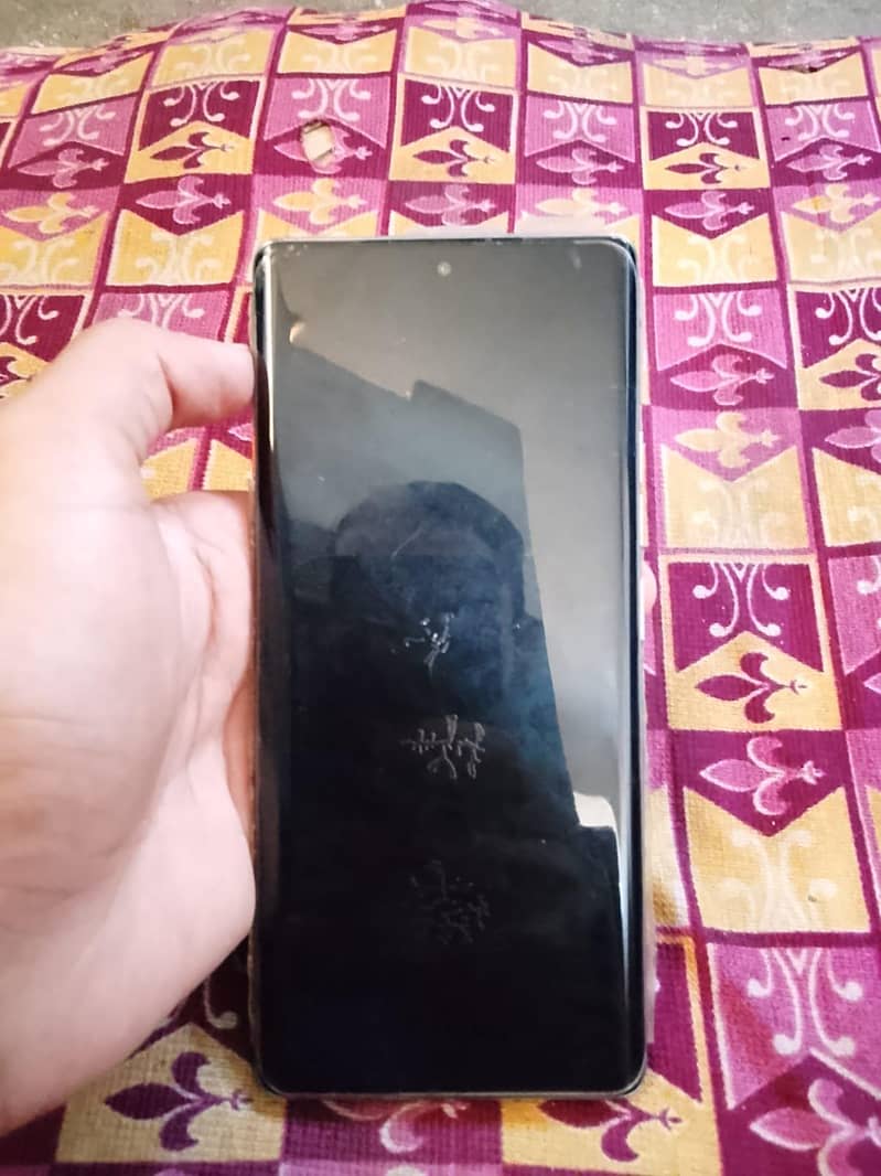 Tecno CAMON 40 Pro 3