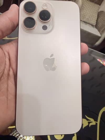 Apple iPhone 16 Pro Max