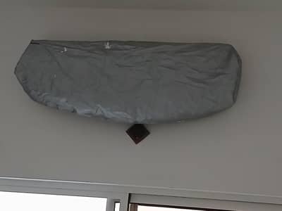 good condition AC non inverter