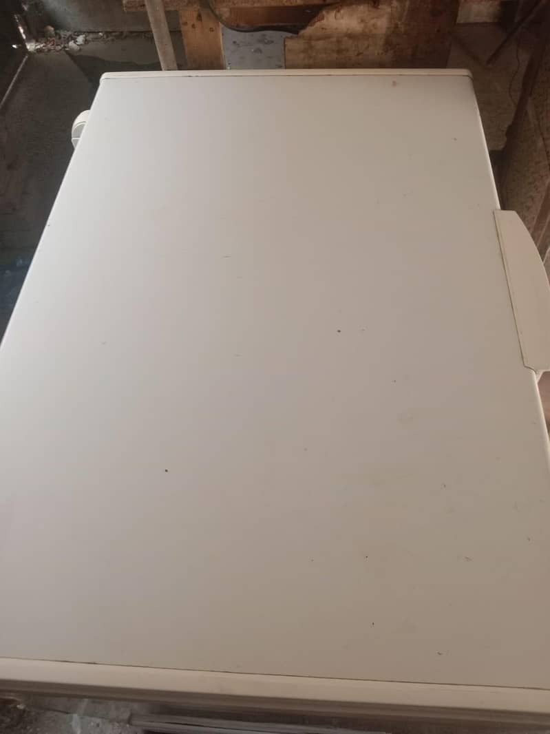 waves deep freezer 2