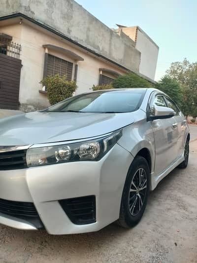 toyota corolla Gli 2017 good condition