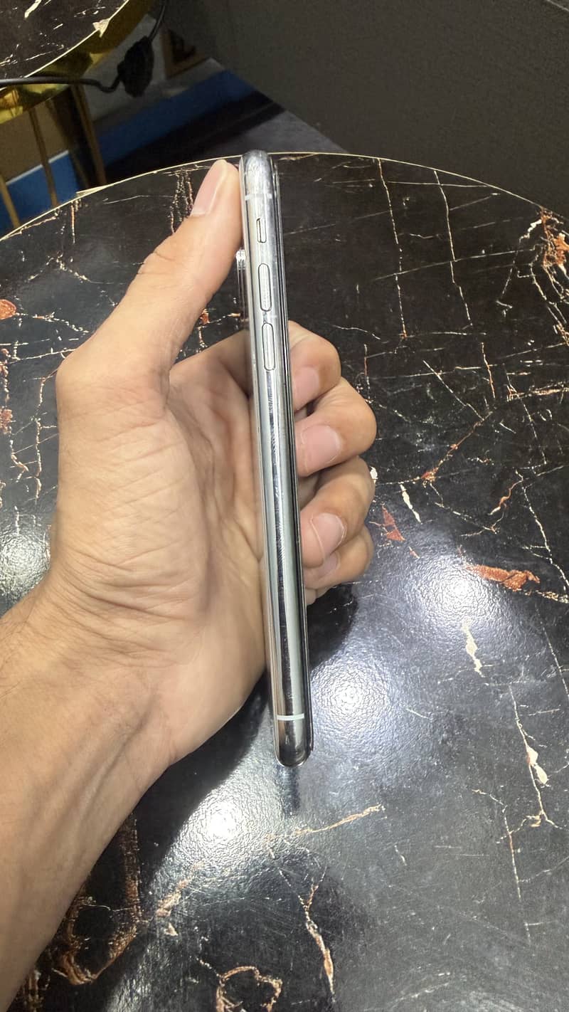 Iphone X 3