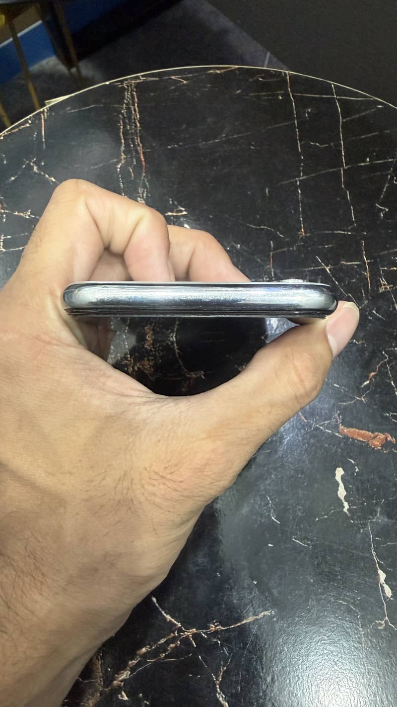 Iphone X 4