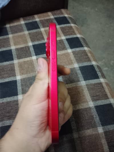 Apple iPhone 14