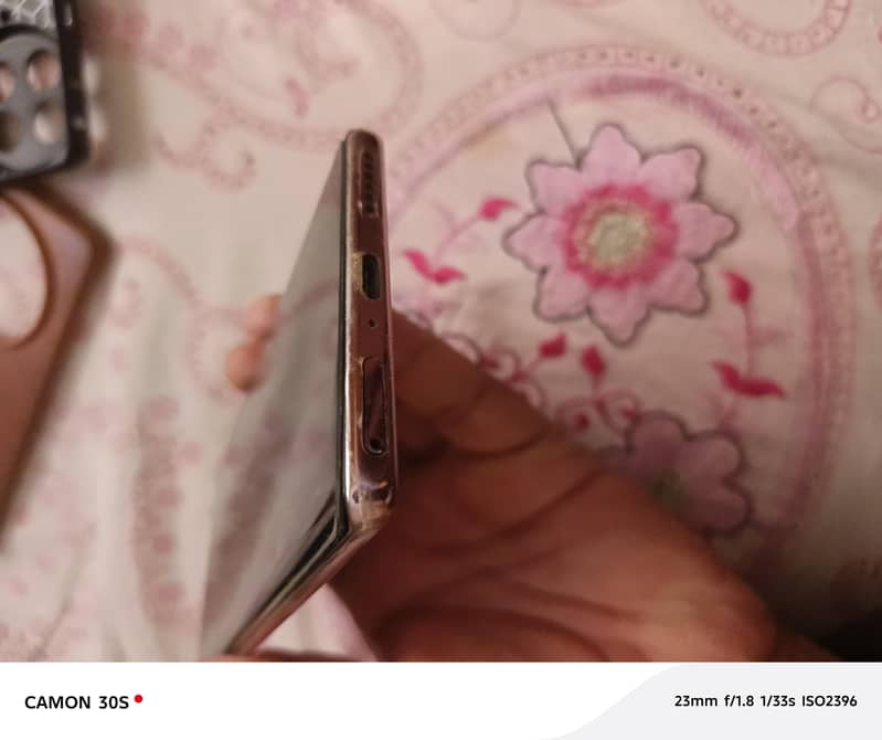 Infinix Zero 40 3