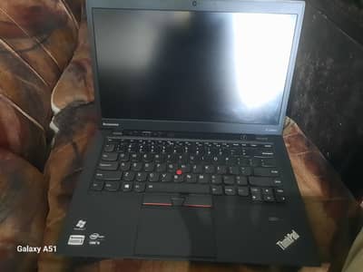 Lenovo X1 carbon thinkpad i7 8GB RAM 256GB SSD and read description