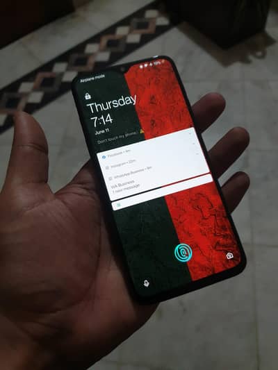 One Plus 6