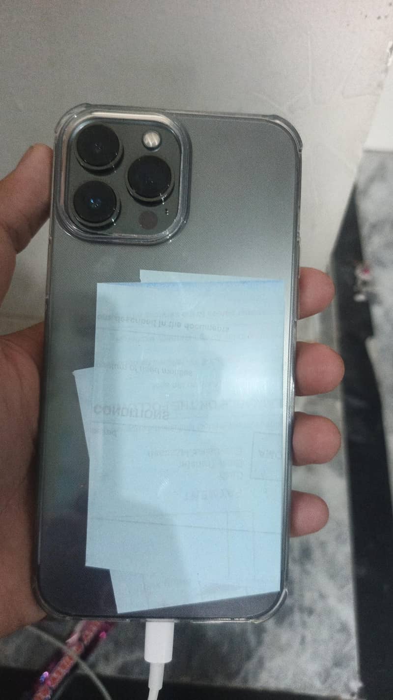 iPhone 13 pro max 1