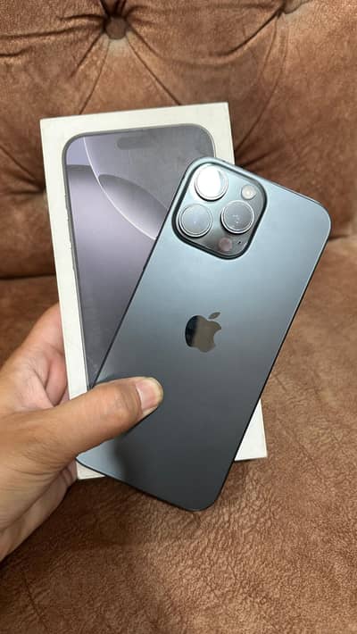 Apple iPhone 16 Pro Max
