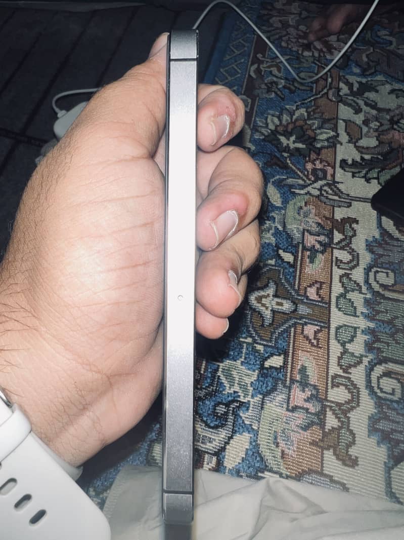Apple iPhone 5s 3