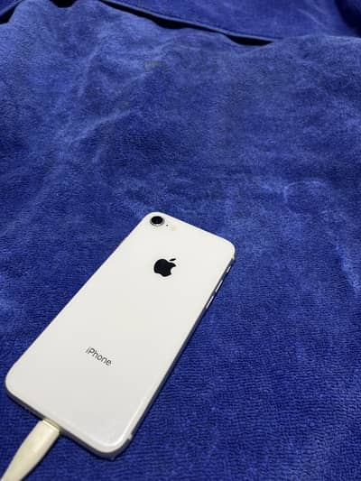 Apple iPhone 8 contact only on WhatsApp 0334 1215070