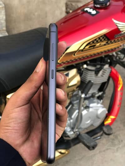 Samsung Mobile S21