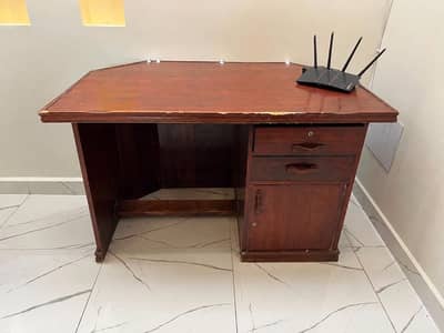 Office table