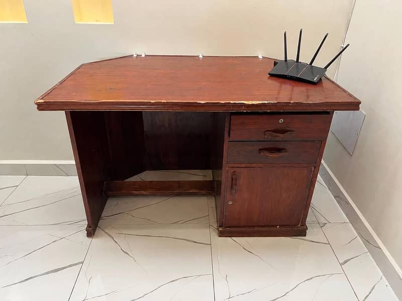 Office table 0