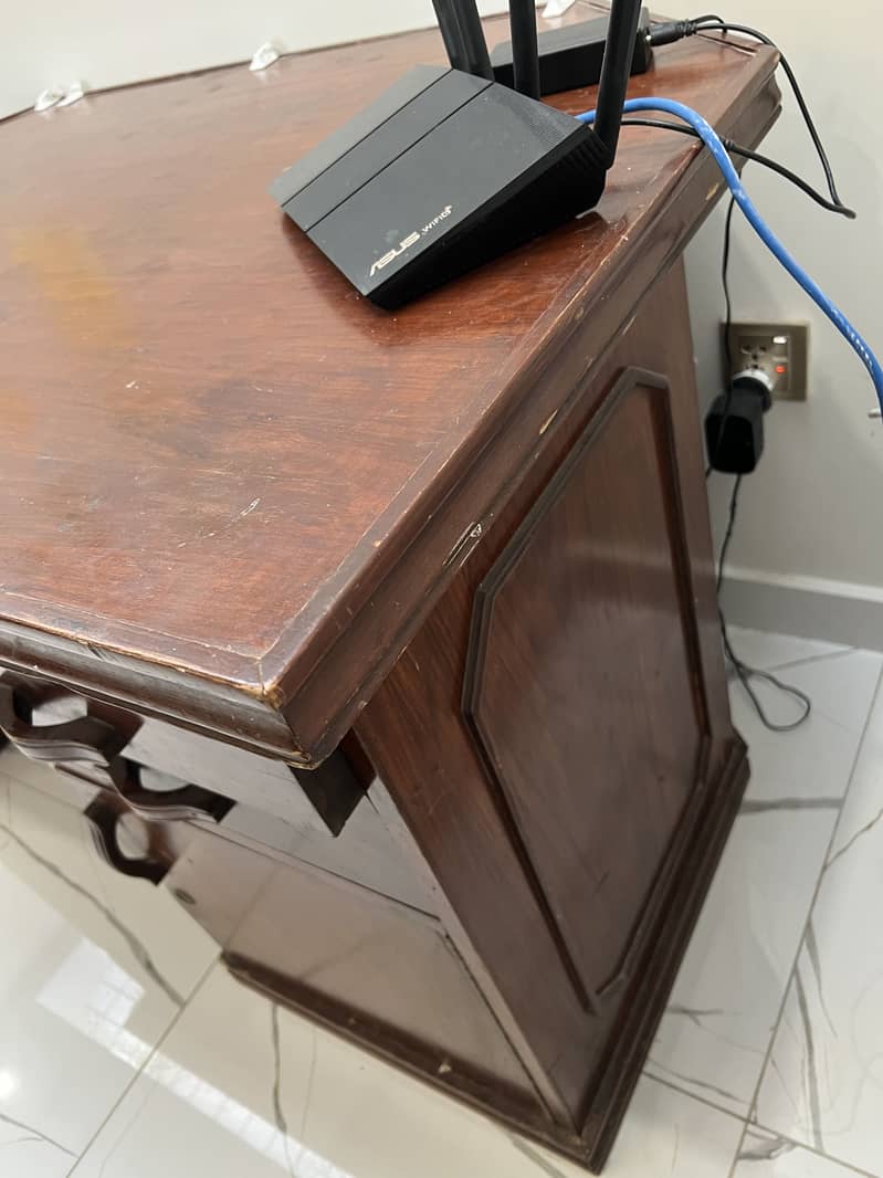 Office table 1