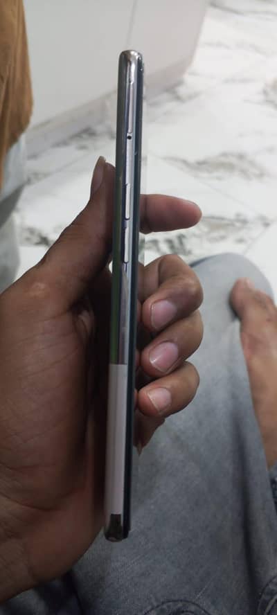 OPPO Reno 5