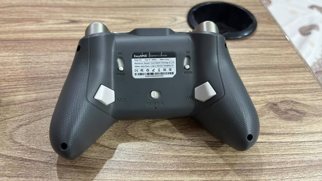 EasySMX D10 controller 1