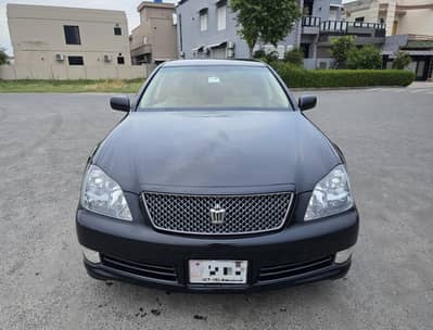 Toyota Crown 2005