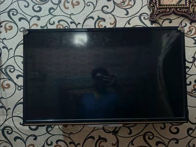 Orient LCD 32 inch