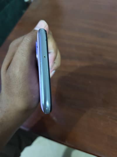Huawei Nova 7i 8Gb Ram and 128GB Storage 48mp back camera