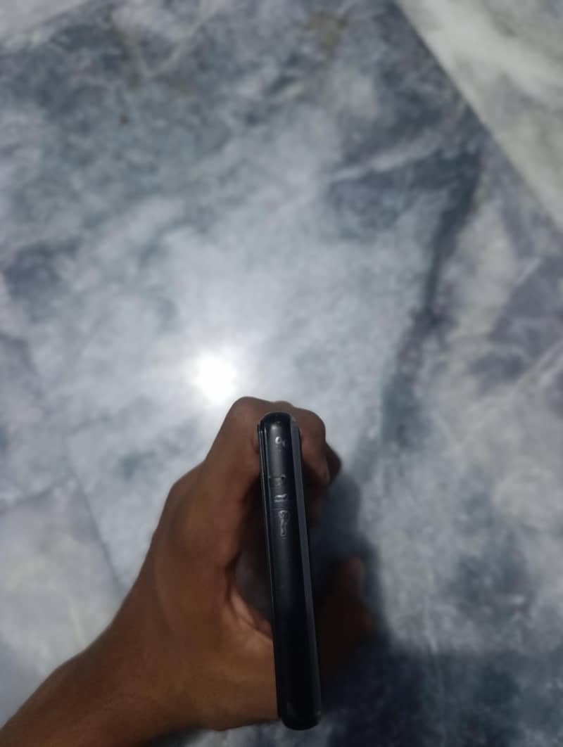 Google Pixel 6a 3