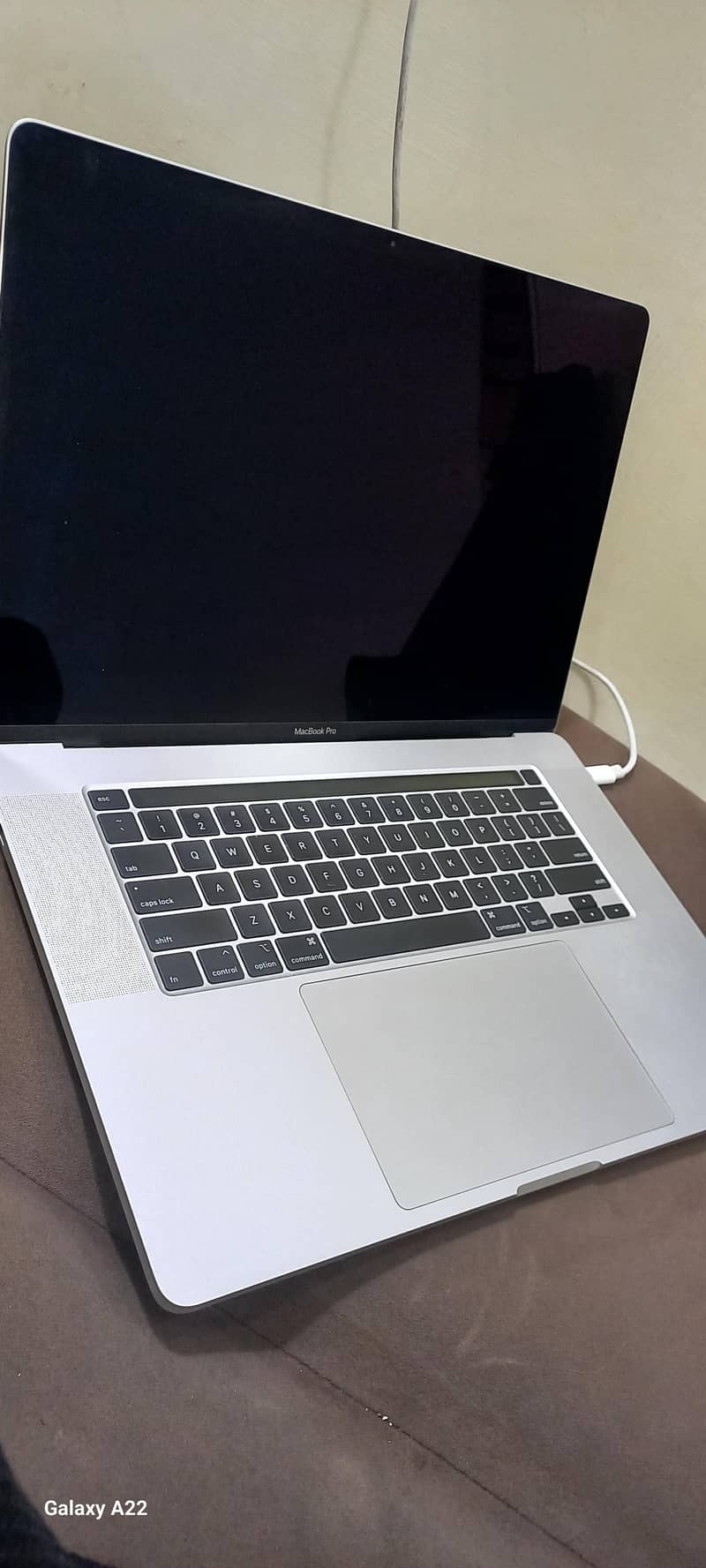 Mackbook Pro 2019 1