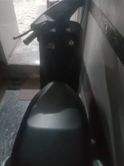 scooty