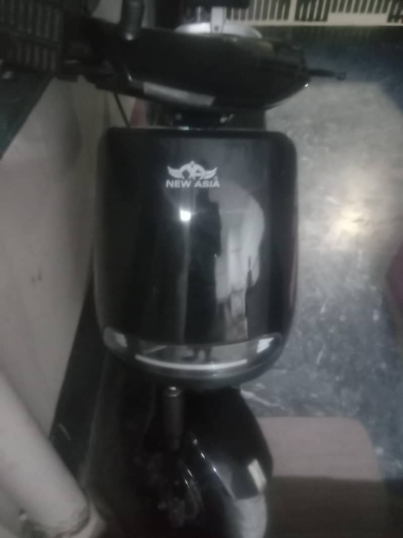 scooty 1