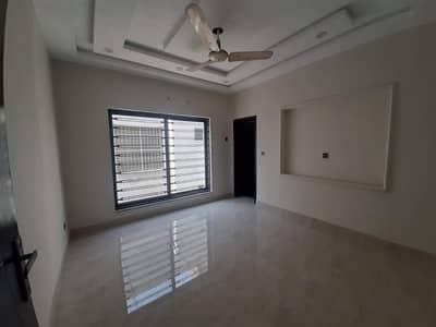 10 Marla Upper Portion for Rent in DHA Rahbar Phase 11, Lahore