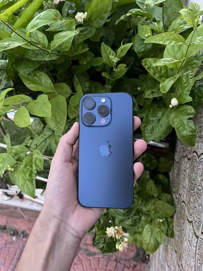 Apple iPhone 15 Pro