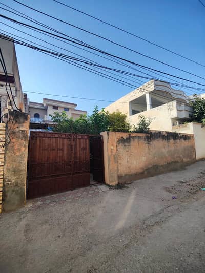14 Marla separate entrance ground portion available for rent near to main Adyala Road