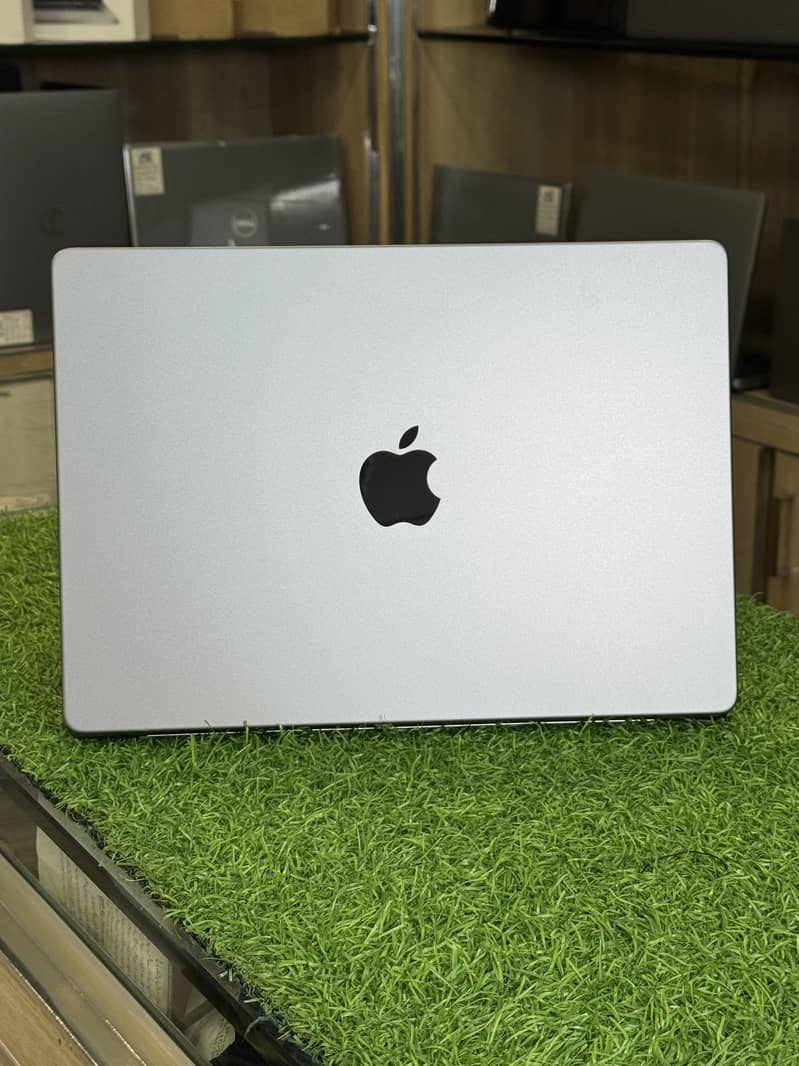 Macbook M1 Pro 0