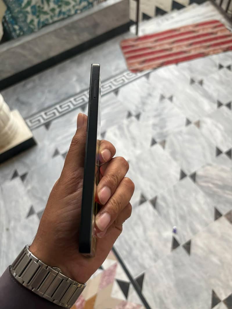 Redmi note 13 pro 3
